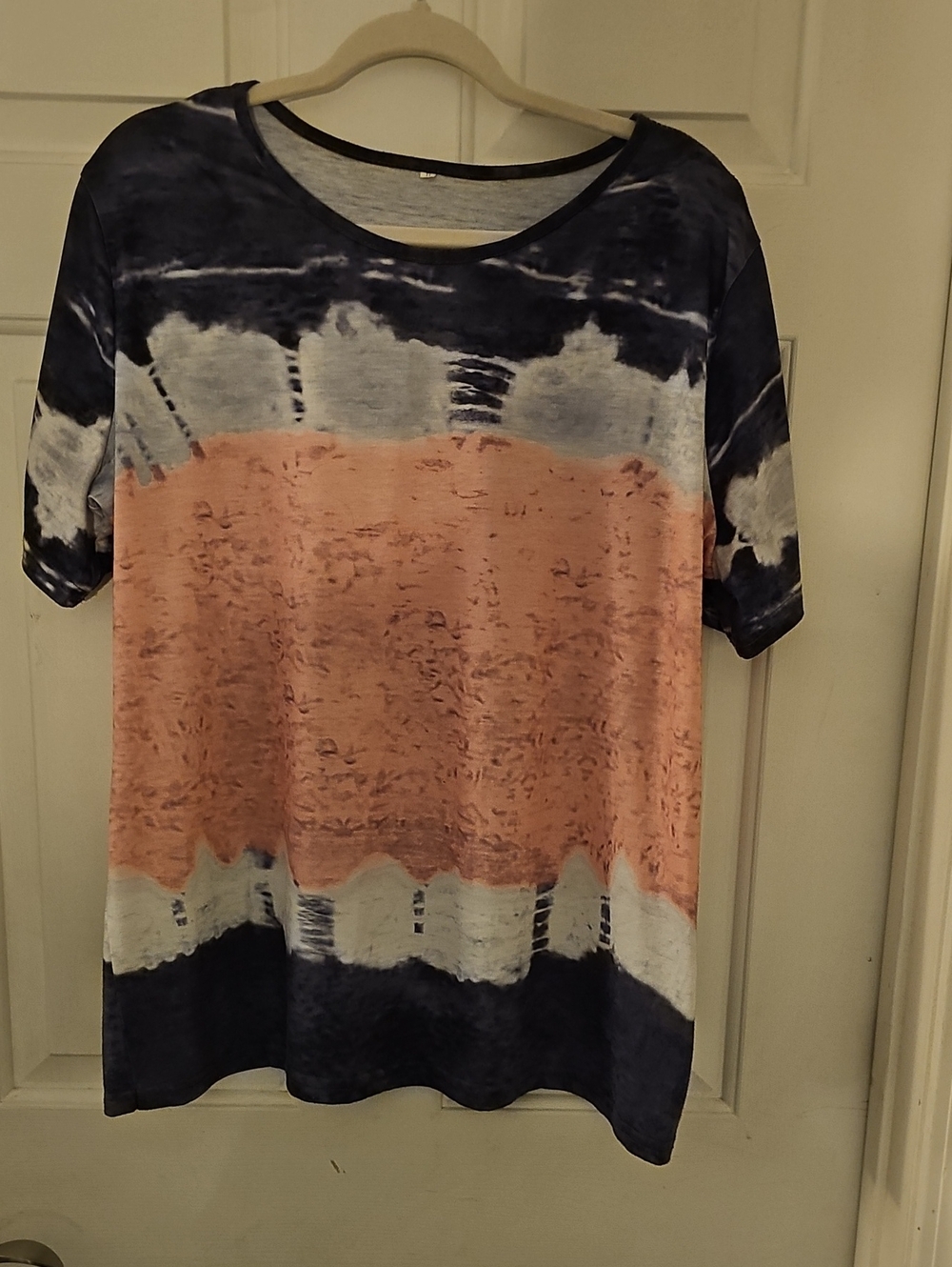 Women's Short-Sleeve Tie-Dye Crewneck Top in Grey, Dusty Pink & White.